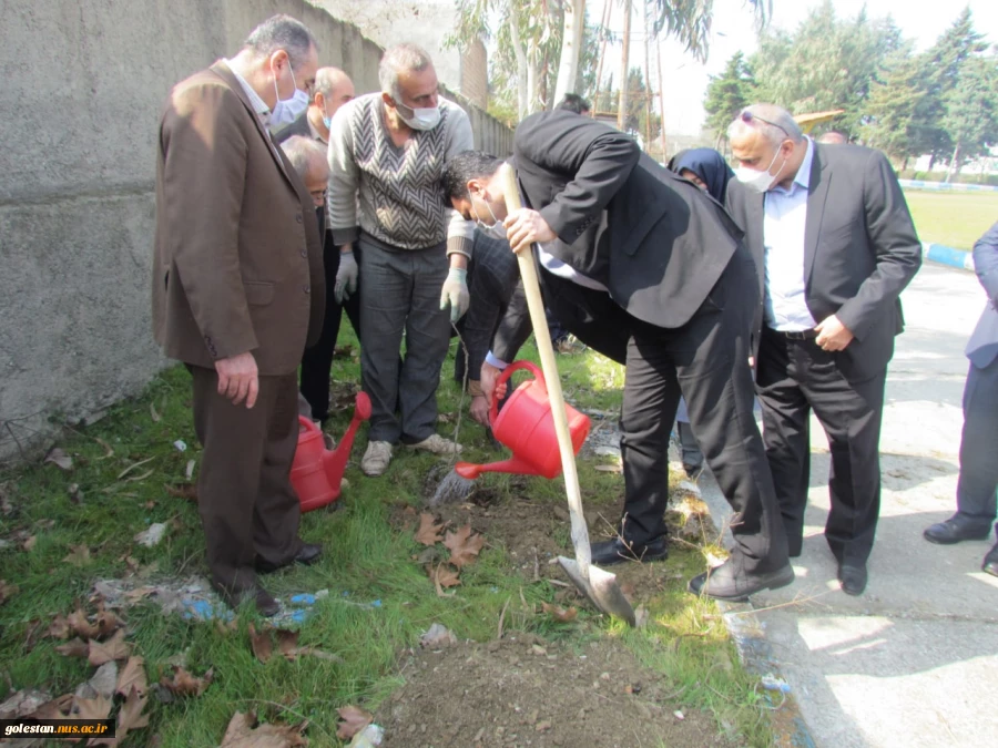 مراسم کاشت نهال به مناسبت هفته درختکاری در دانشکده فنی وحرفه ای پسران امام علی(ع) کردکوی(استان گلستان) 2